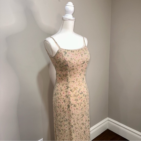Mia Bella Couture Vintage 90's Beaded Floral Pale Pink Gown Beaded Y2K Dress ** - Picture 2 of 16